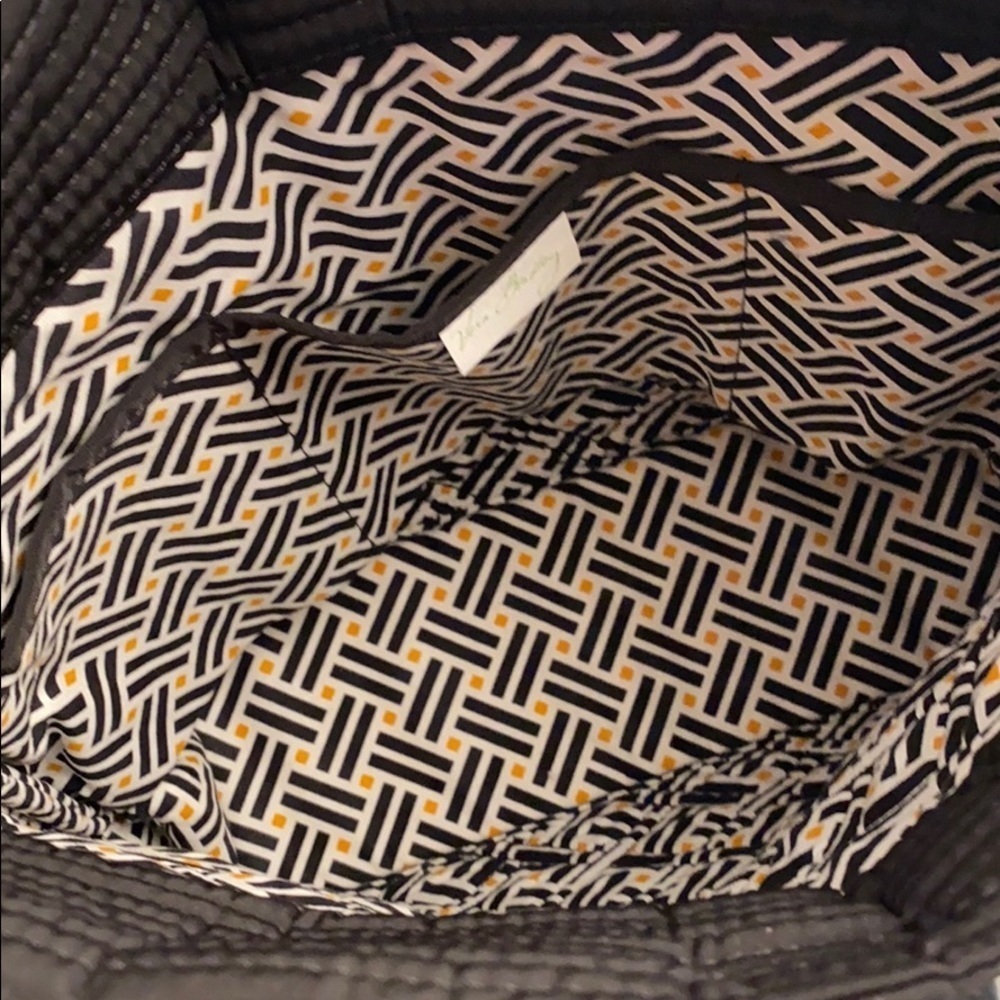 Vera Bradley quilted black toggle close tote bag - Picture 4 of 13